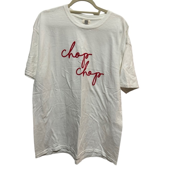 Comfort Colors Tops - Atlanta Braves - Chop Chop Tshirt - comfort colors size XL